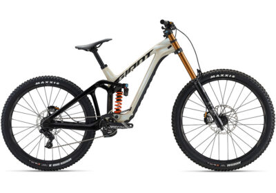 2024-giant-glory-advanced-mountain-bike-1