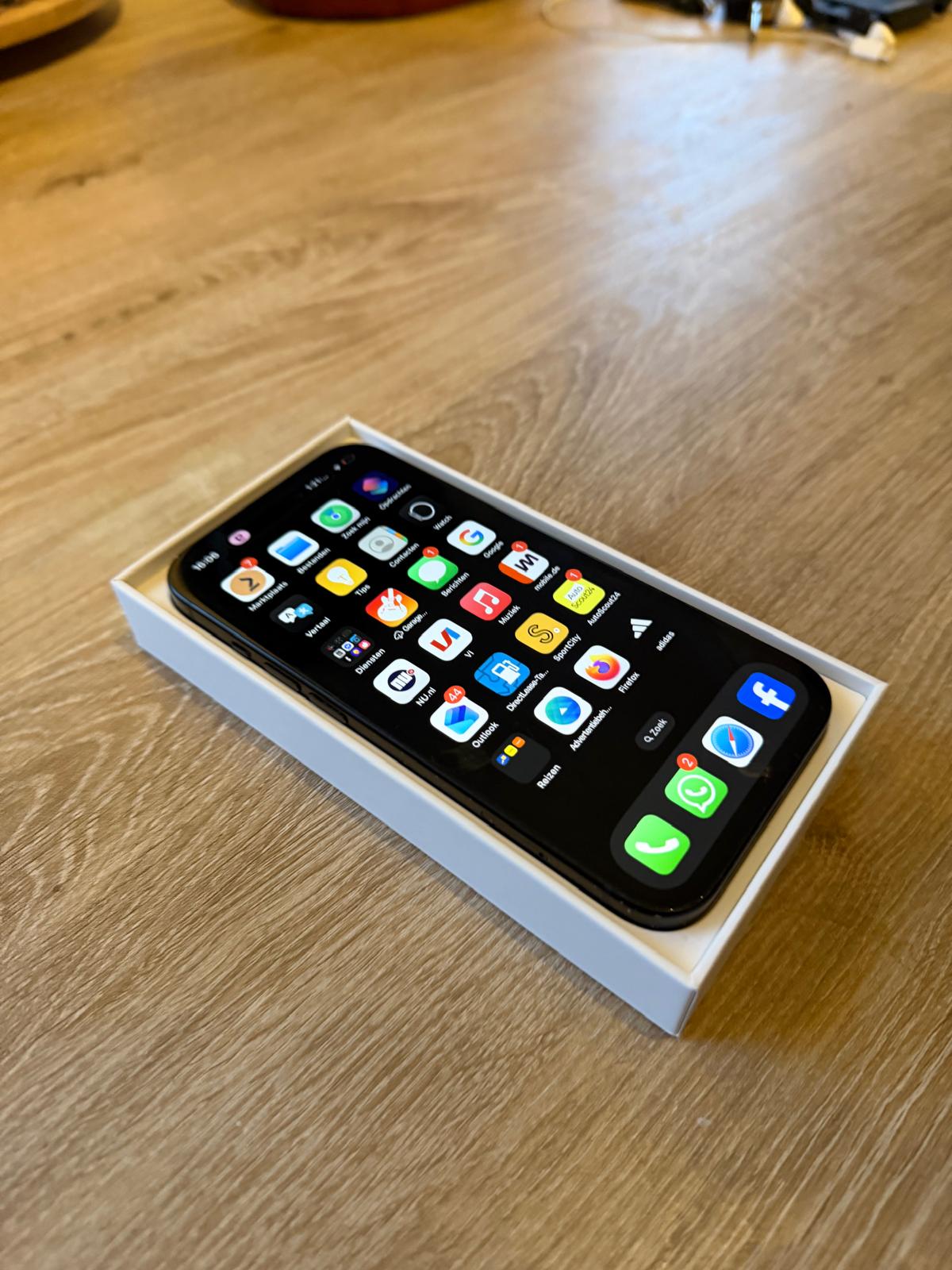 Iphone 15 128GB base te koop