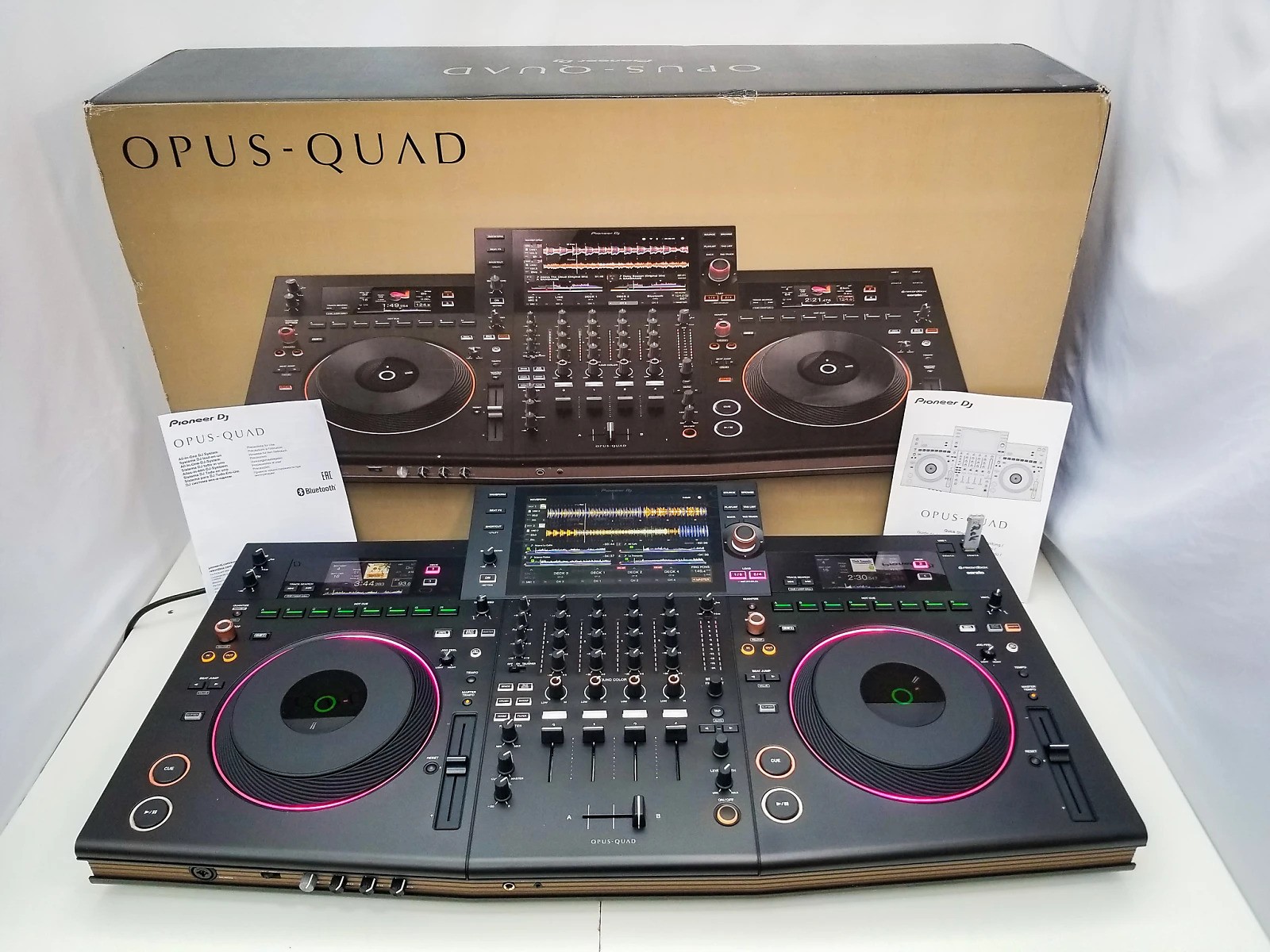 AlphaTheta XDJ-AZ, AlphaTheta OMNIS-DUO, Pioneer OPUS-QUAD, Pioneer XDJ-RX3, Pioneer XDJ-XZ, Pioneer DDJ-FLX10, AlphaTheta CDJ-3000X, Pioneer CDJ-3000, Pioneer DJM-A9, Pioneer DJM-V10
